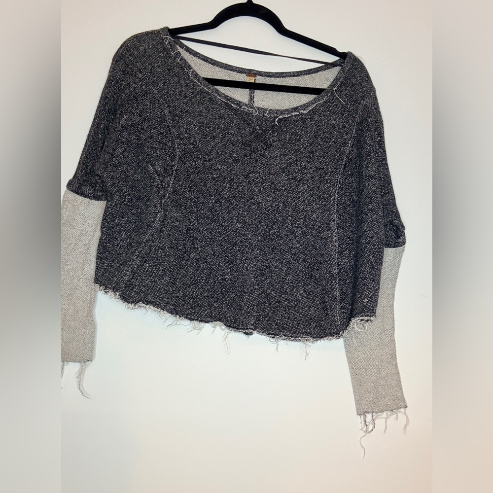 Free People Size XS Black and Gray Knit Sweatshirt with raw seams